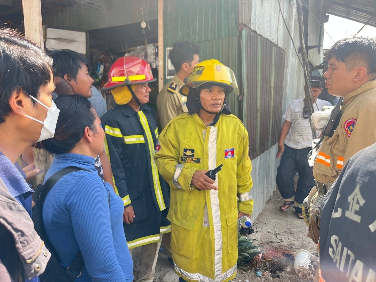金边消防部门近日成功扑灭两起火灾,未造成严重人员伤亡,提醒市