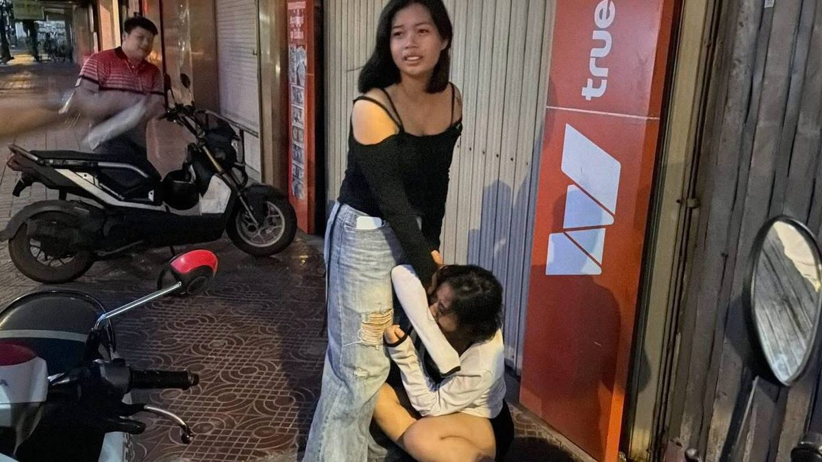 金边莫尼旺大道发生飞车抢夺 警方已介入调查
