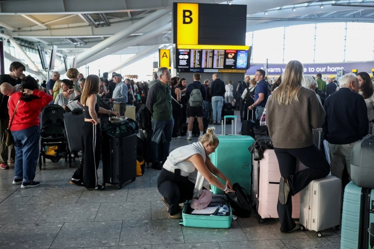 英国航空管制系统故障 多地机场航班大面积延误