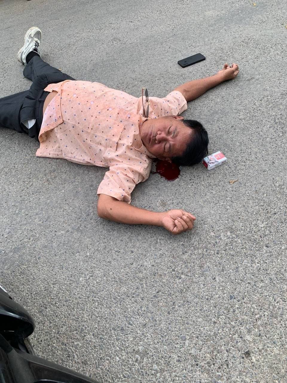马德望发生单方交通事故 一名老人受伤