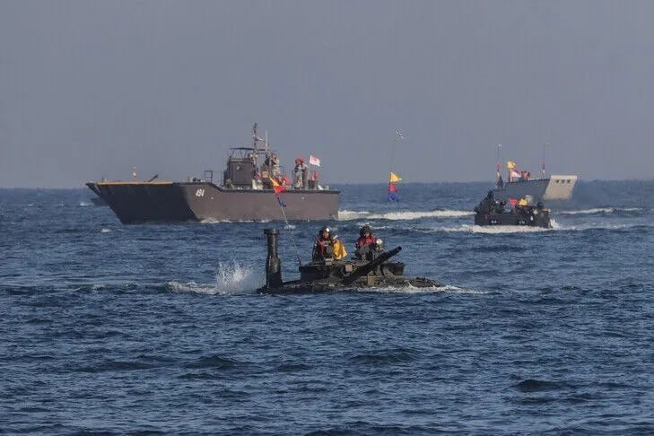 中国警告称日本部署战略进攻性武器将增加地区冲突风险,引发地缘