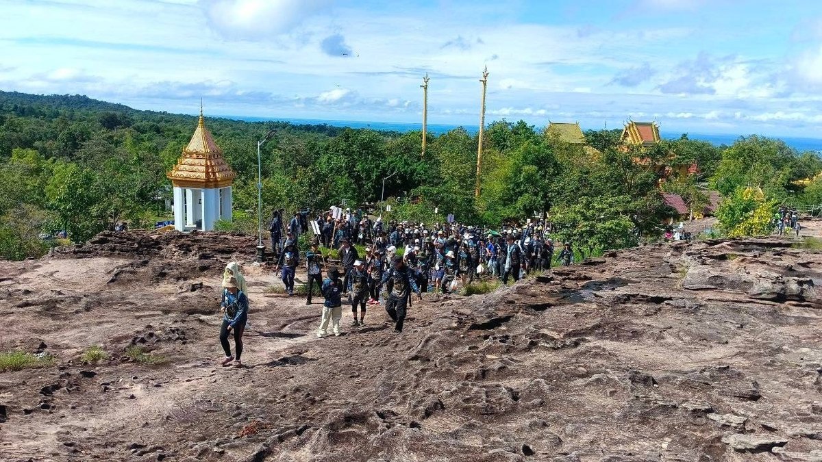 暹粒荔枝山举办吴哥起源徒步活动 600余人参与