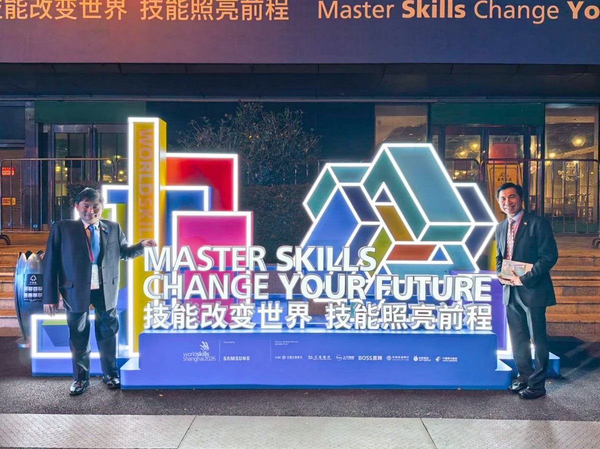 柬埔寨劳工部长出席上海世界技能大赛