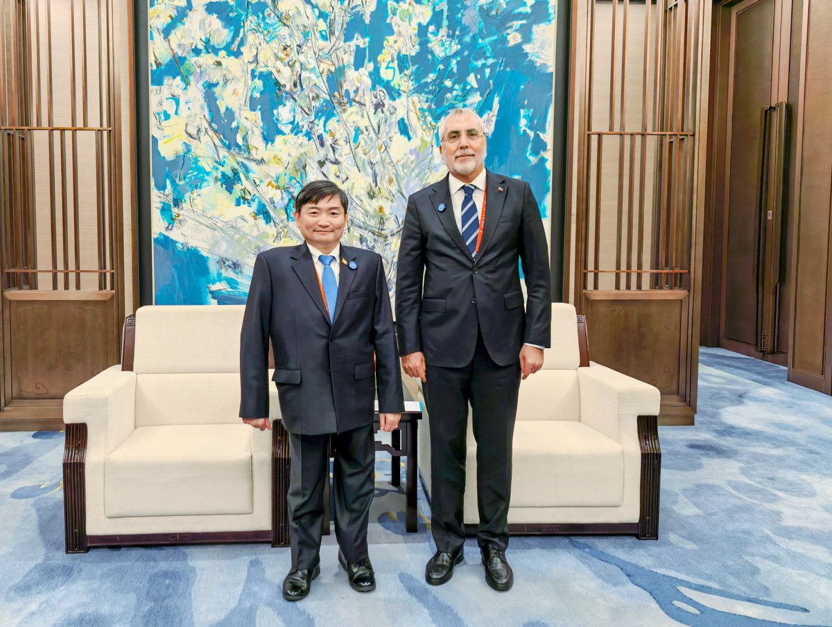柬埔寨劳工部部长与土耳其劳工部长在上海会晤,讨论劳务合作