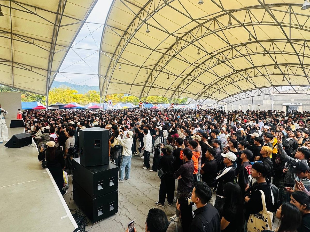 柬埔寨劳工部代表赴韩慰问在韩务工人员