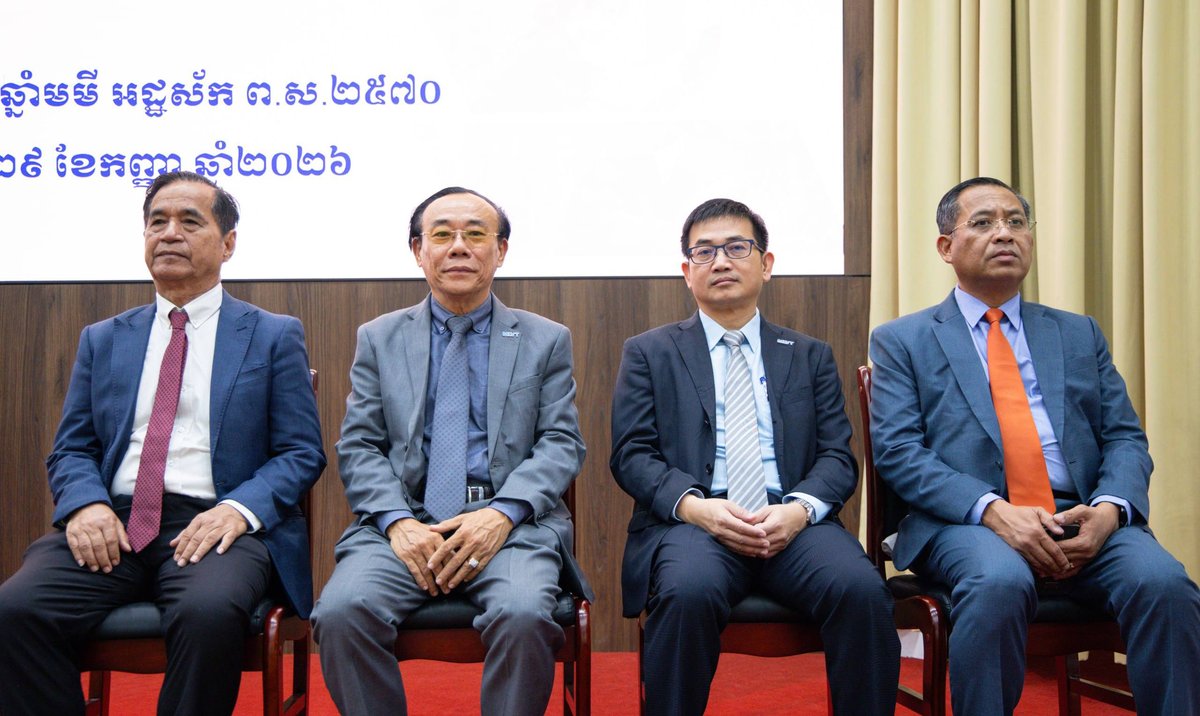 劳工部部长主持第10届全国技能竞赛开幕式