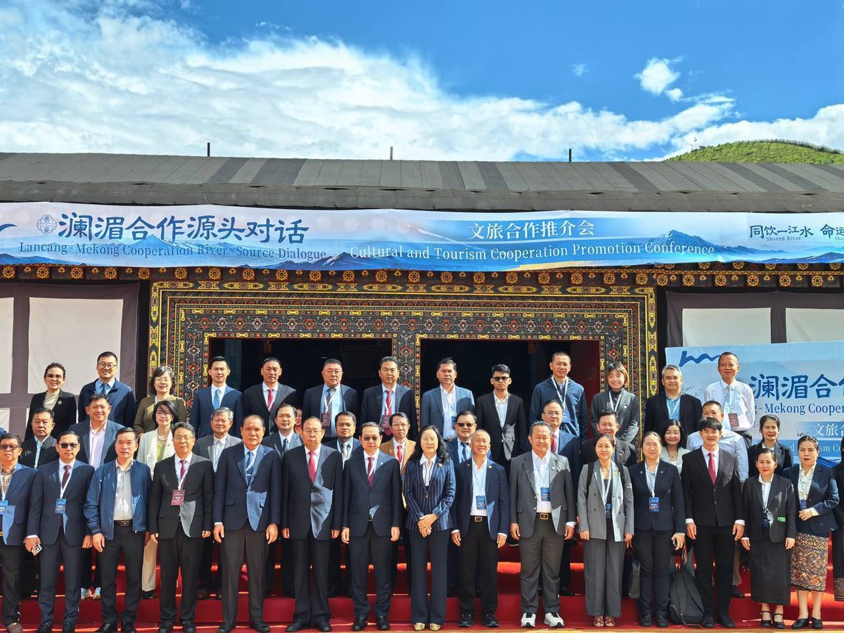 柬埔寨旅游部代表团近日赴中国青海省参加文化与旅游合作会议,重