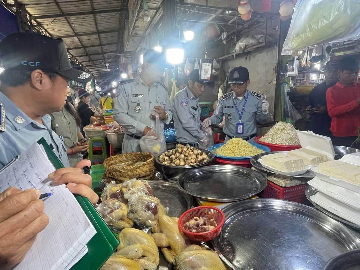 西港大市场21种食品抽检合格 未发现违禁化学物质