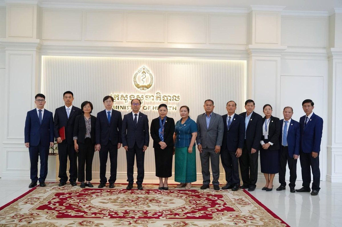柬埔寨卫生部与中国中元国际工程有限公司签署协议,将对西港省立