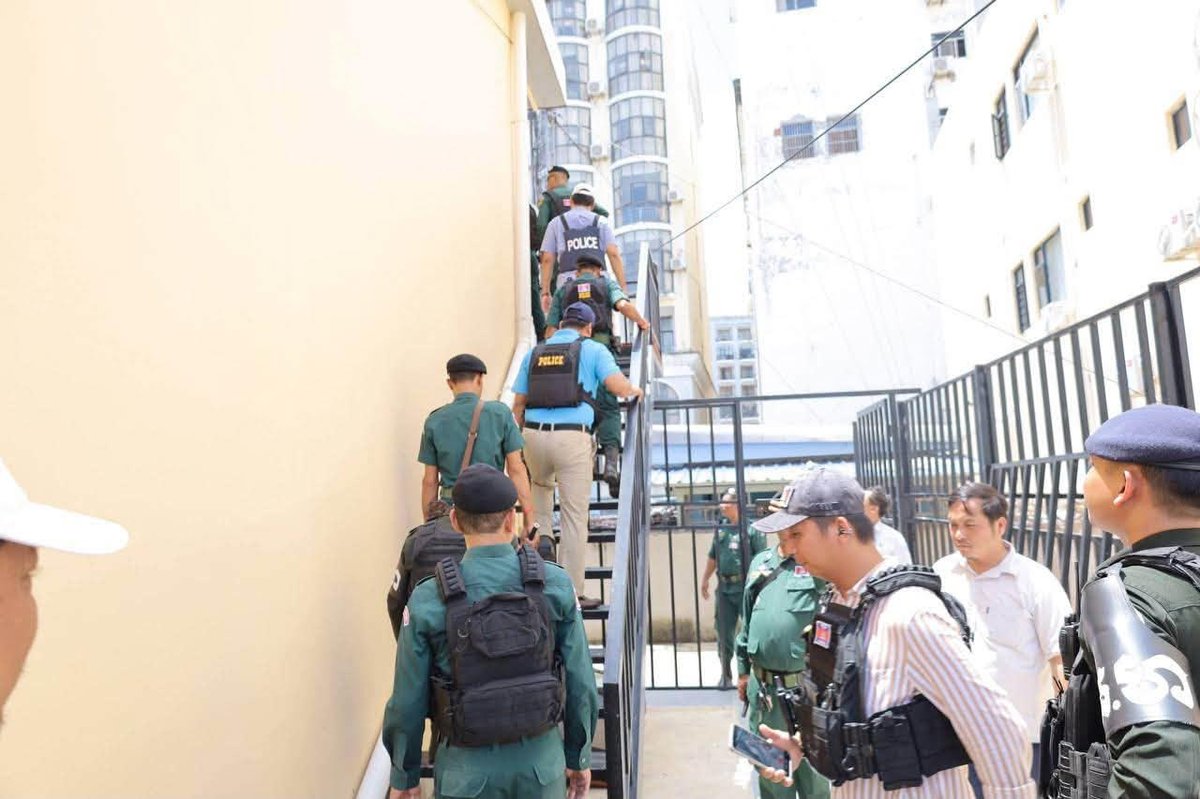柴桢省与巴域市执法部门对当地两处地点进行行政检查,在东宏酒店