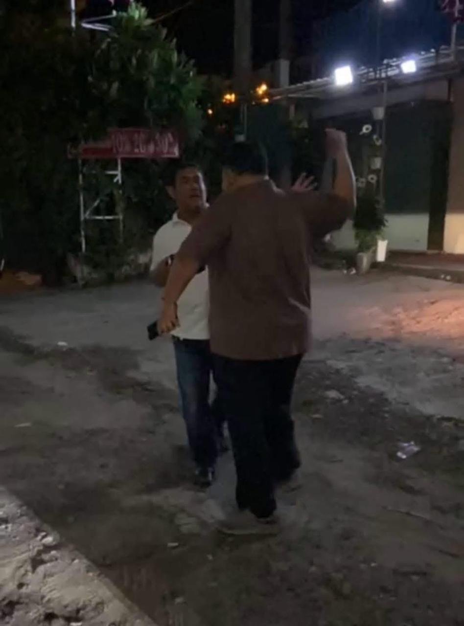 金边一司机肇事后殴打警察 警方已介入调查