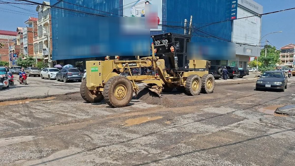 干拉省洪灾后道路修复工作紧急启动 交通逐步恢复