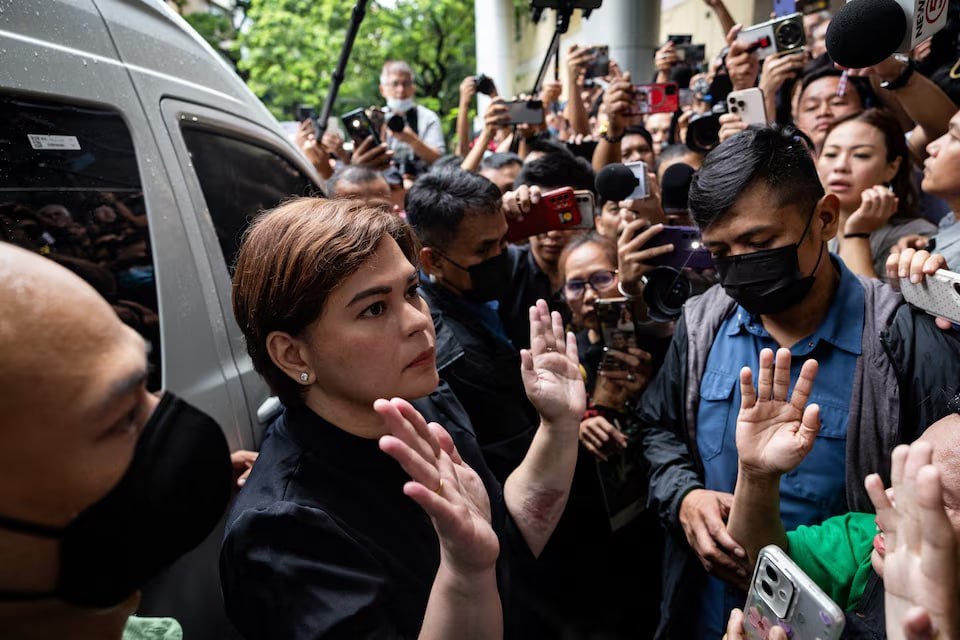 菲律宾副总统Sara Duterte涉嫌威胁总统被捕并保释