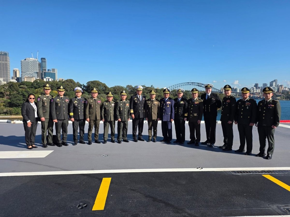 柬埔寨国防部长狄西哈于2026年9月7日访问澳大利亚HMAS