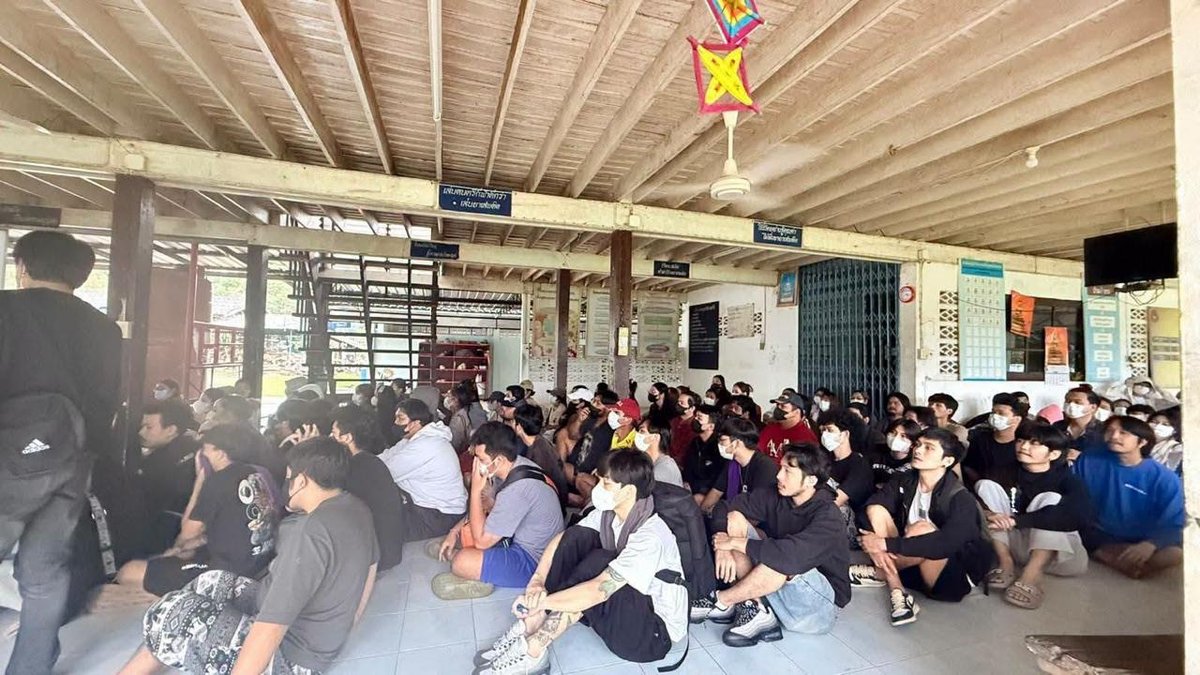 老挝警方于9月17日向泰国移交了129名涉嫌参与网络诈骗及赌