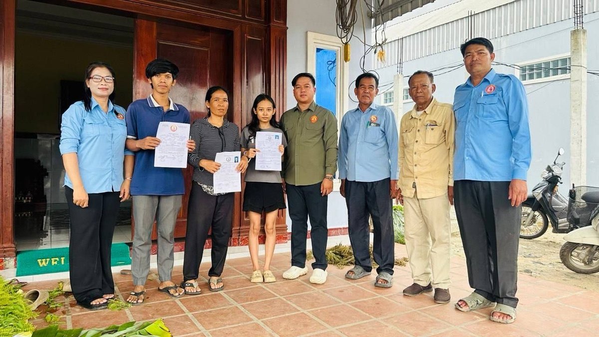 塔克茂市于9月13日开展基层党建活动，在工作组的协调下，共有