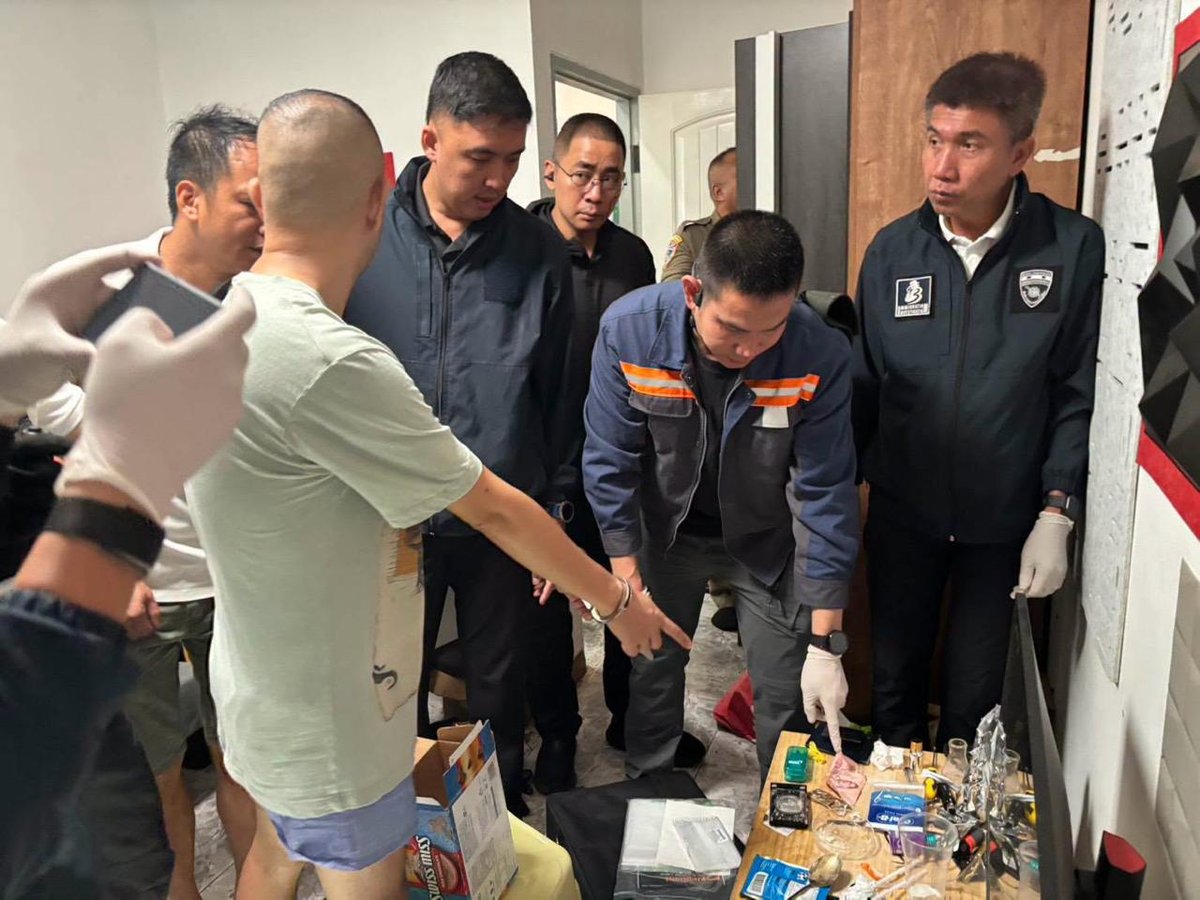 泰国警方破获跨国制毒案 逮捕美籍华裔男子