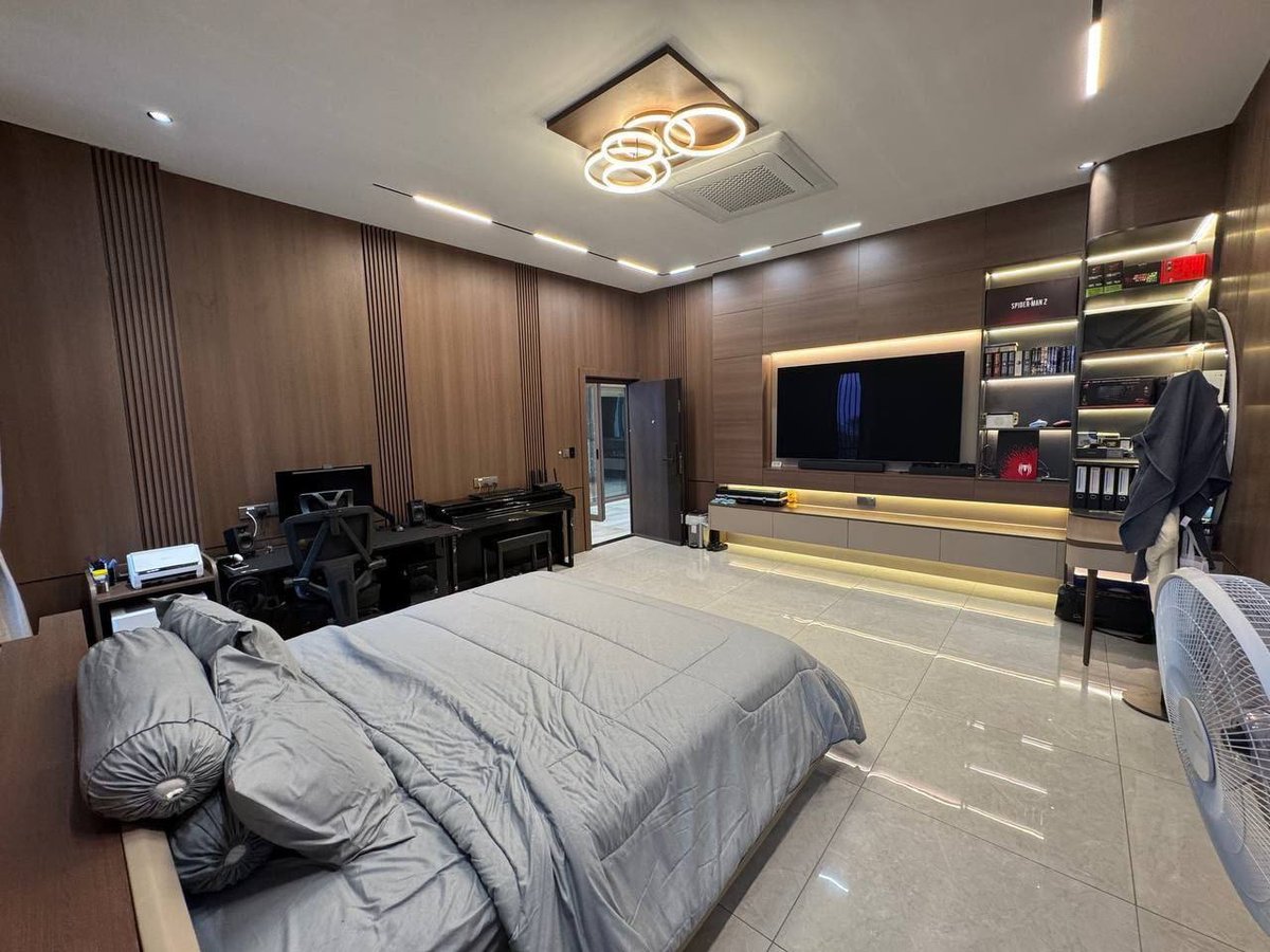 森速区河内街独栋别墅招租 5房6卫月租$4000