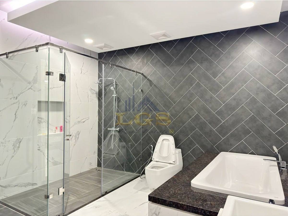 一号公路炳发集团别墅出租 月租$5000
