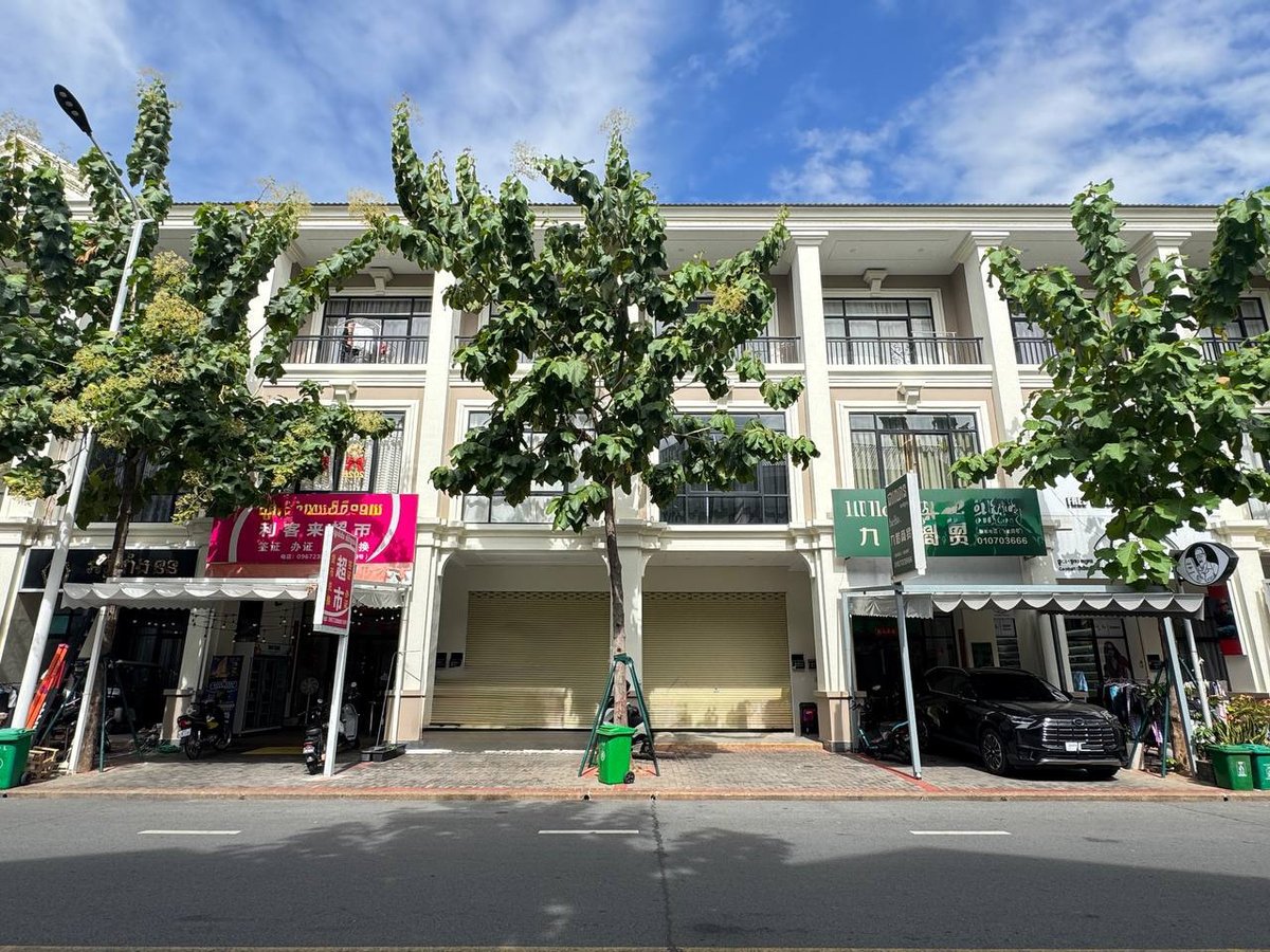 一号路炳发城排屋招租 月租$750
