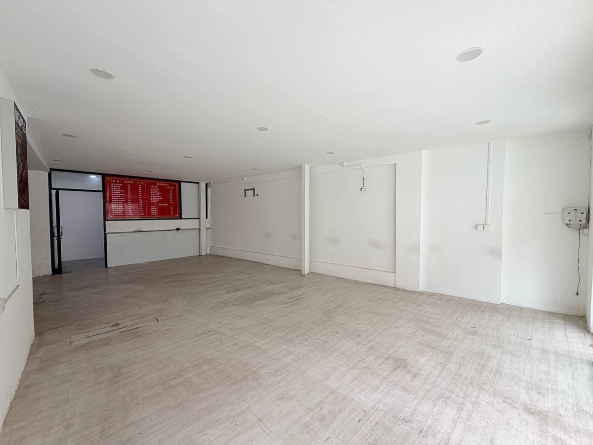 永旺1附近双层店面招租 月租$3000 建筑面积306平