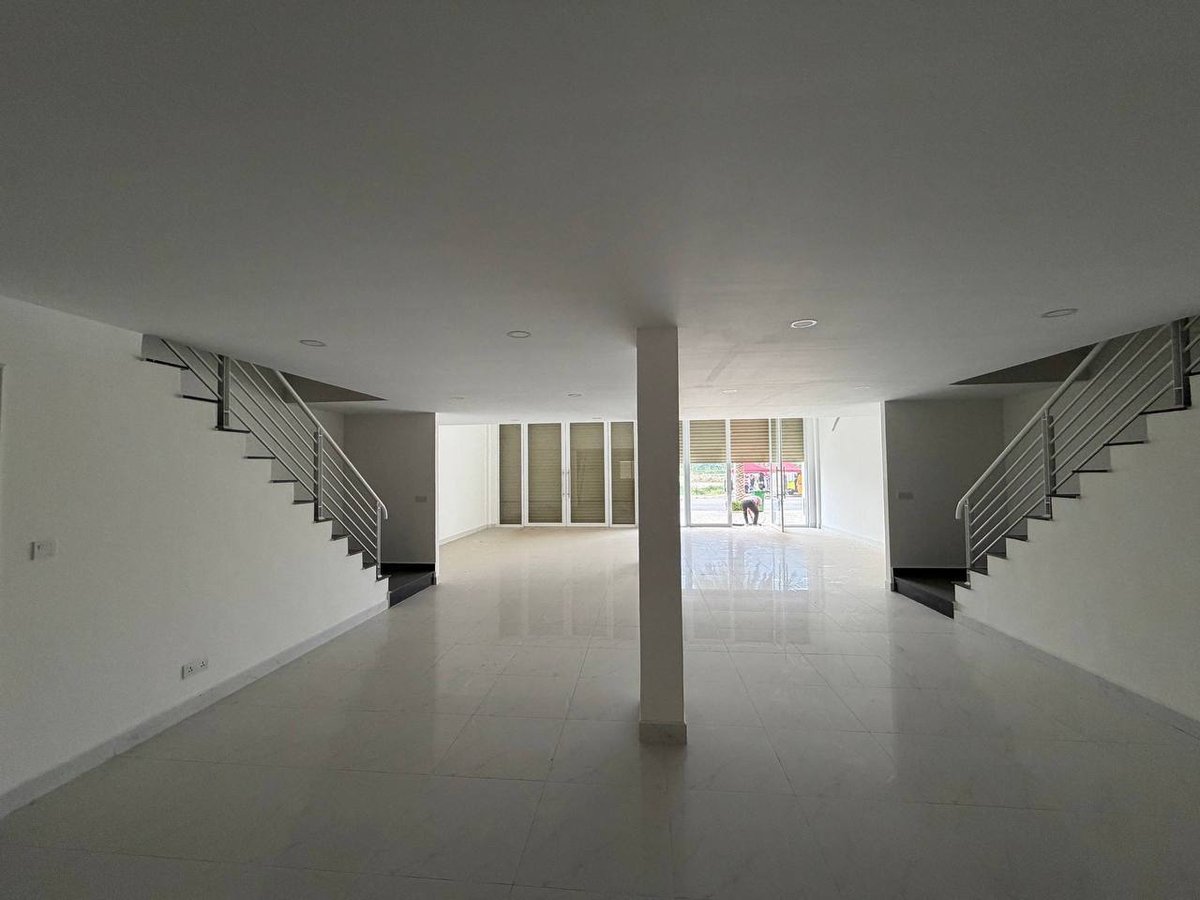 金边旧机场奥凯德小区双排屋出租 月租$2500