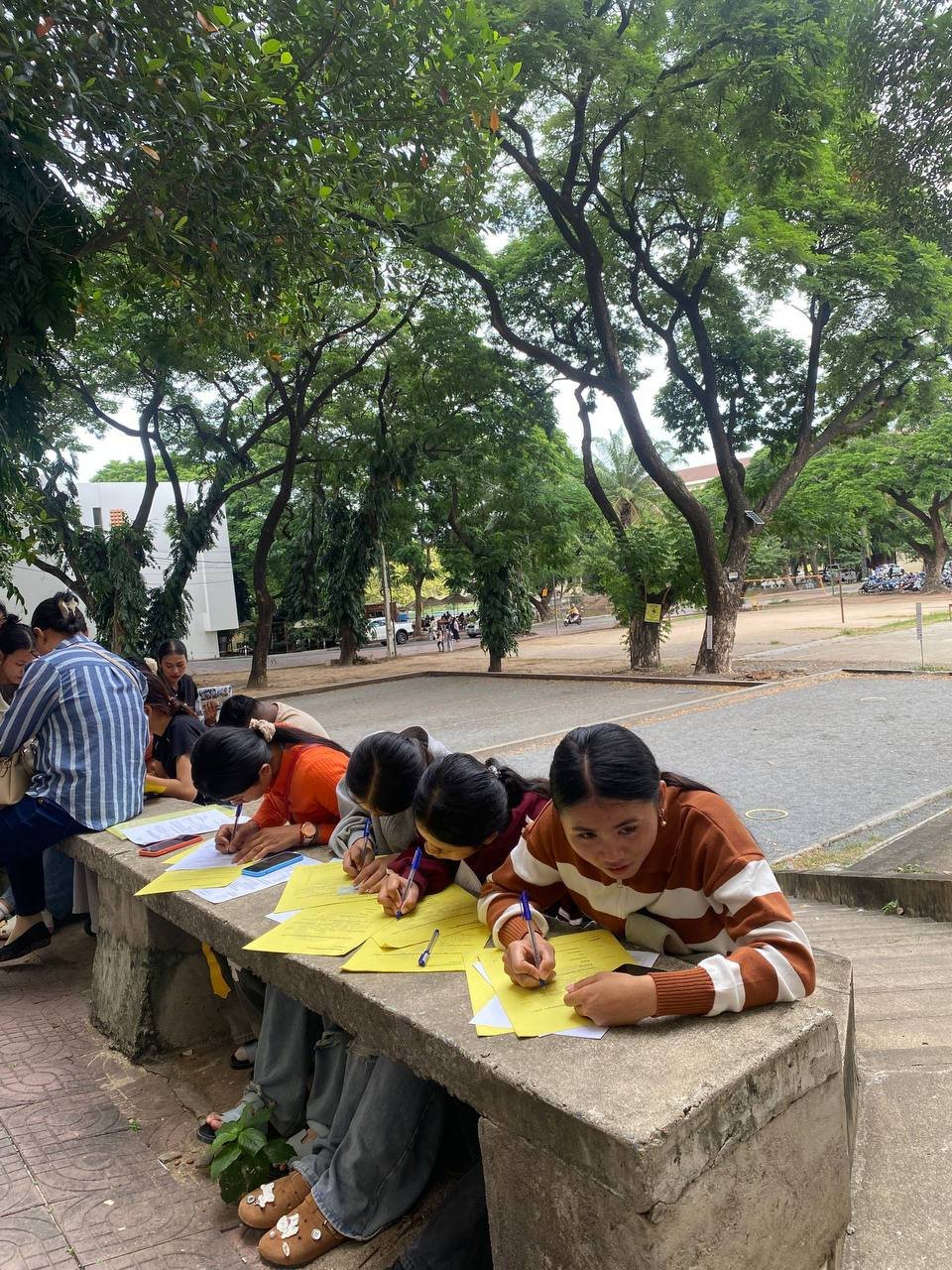 皇家金边大学学长学姐互助活动今日举行