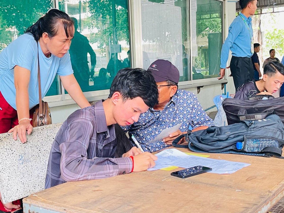 皇家金边大学2026-2027学年基础学年招生今日启动