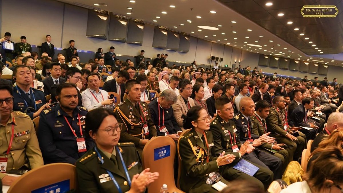 柬埔寨国防部长狄西哈出席第13届北京香山论坛,与来自全球10