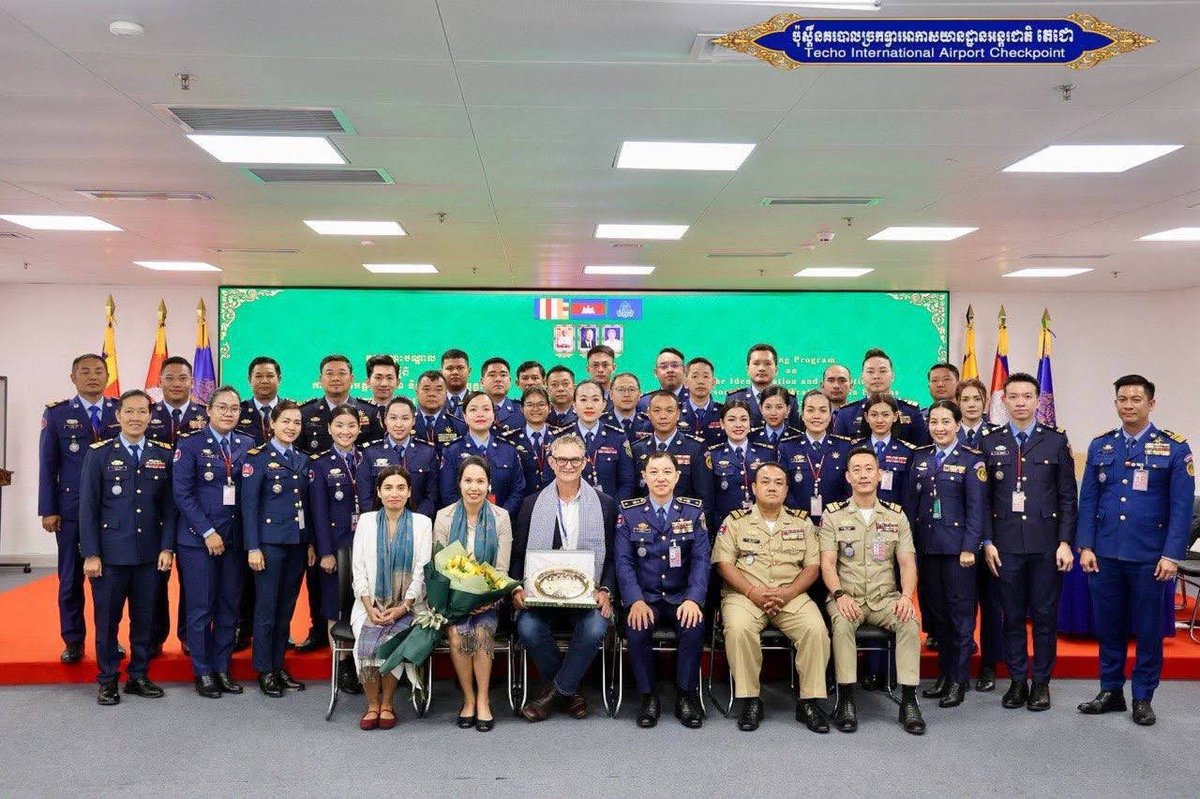 德崇国际机场警方开展反拐培训 提升人口贩运识别能力