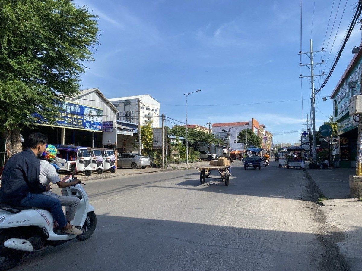 棉芷区Sola路地块出售 面积1495㎡ 单价$1100/㎡