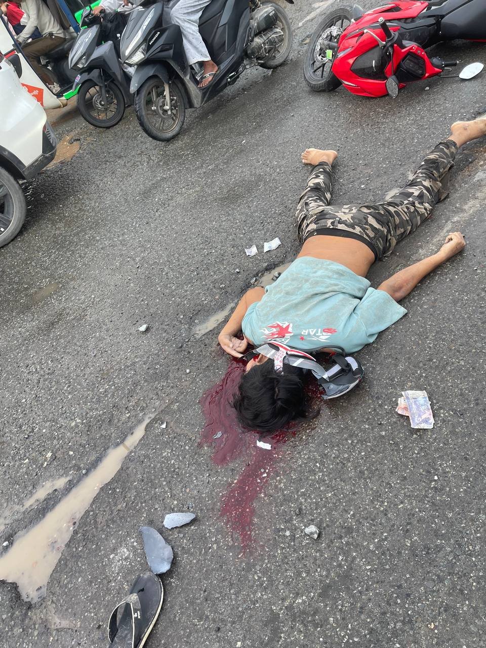 金边4号公路新世界小区附近发生货车碾压致死事故