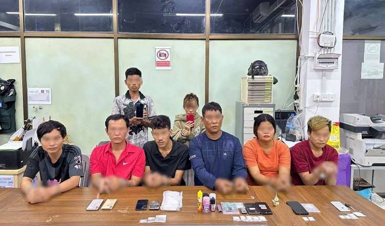 西港禁毒突袭行动抓获8人 警方高压打击涉毒犯罪