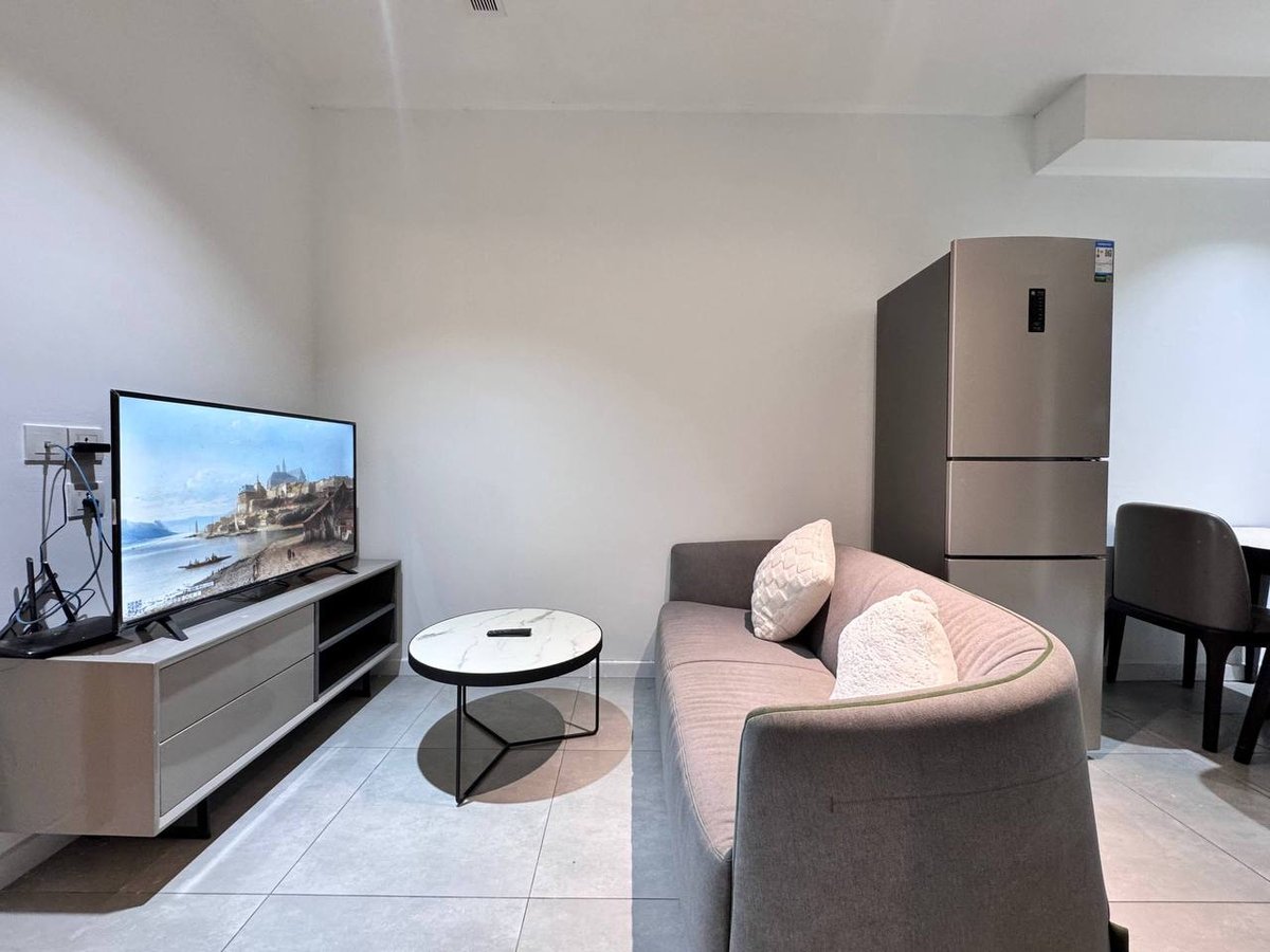 钻石岛The Penthouse公寓一房招租 月租$350