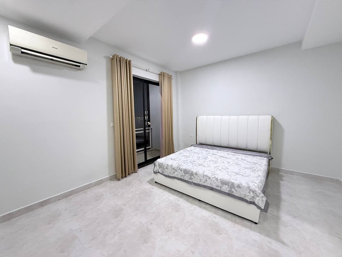 永旺3附近La Palm Residences联排别墅招租