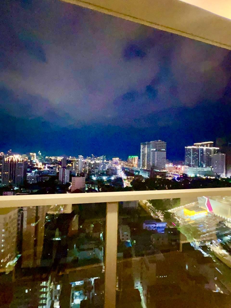 钻石岛The Penthouse公寓单间招租 月租$400含