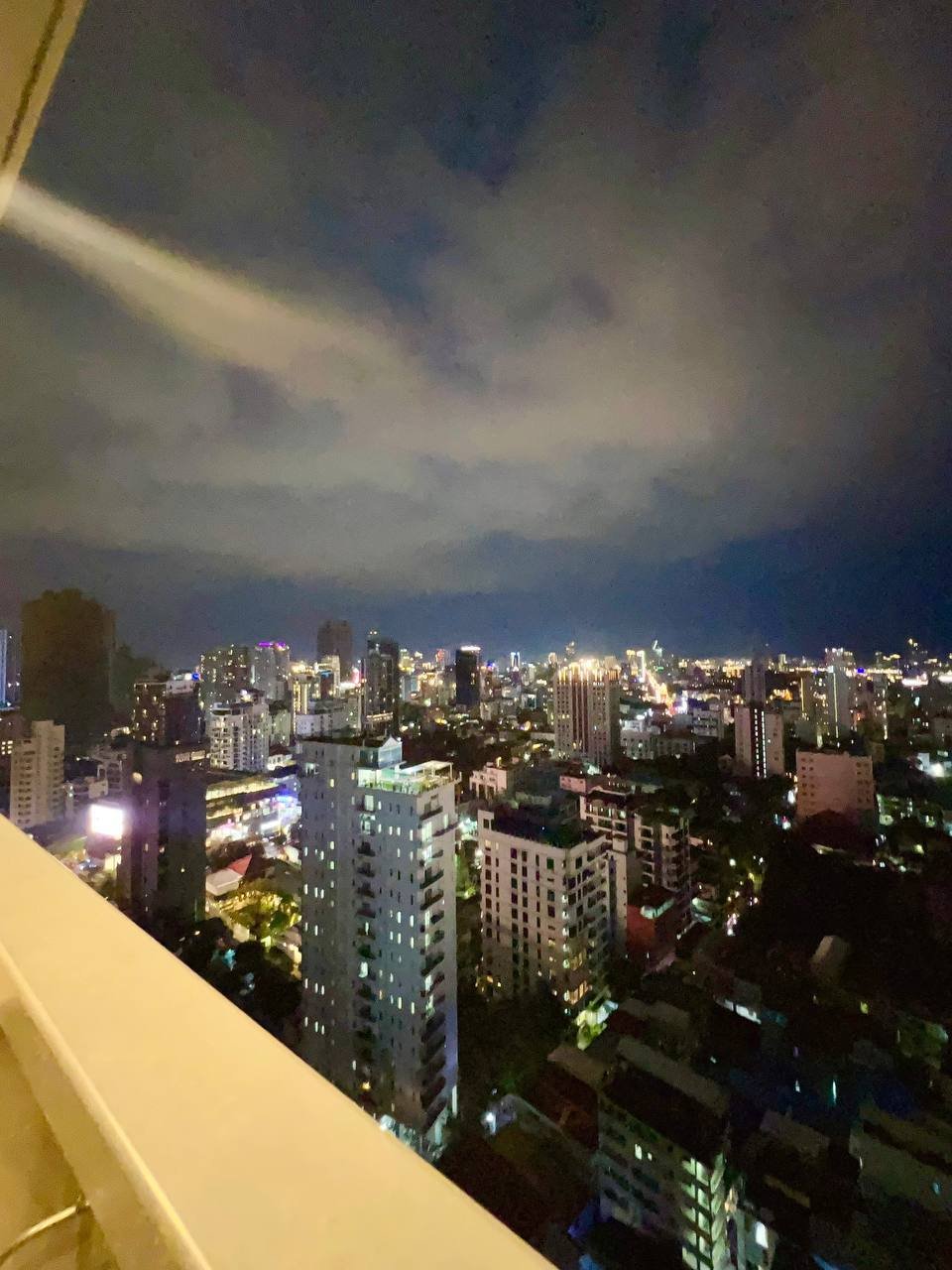 钻石岛The Penthouse公寓单间招租 月租$400含