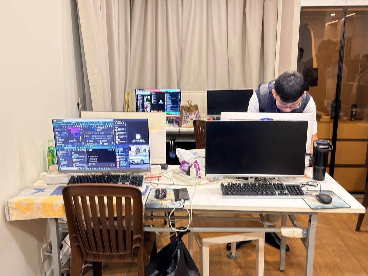 金边桑园区突查公寓 捣毁两处网络诈骗窝点