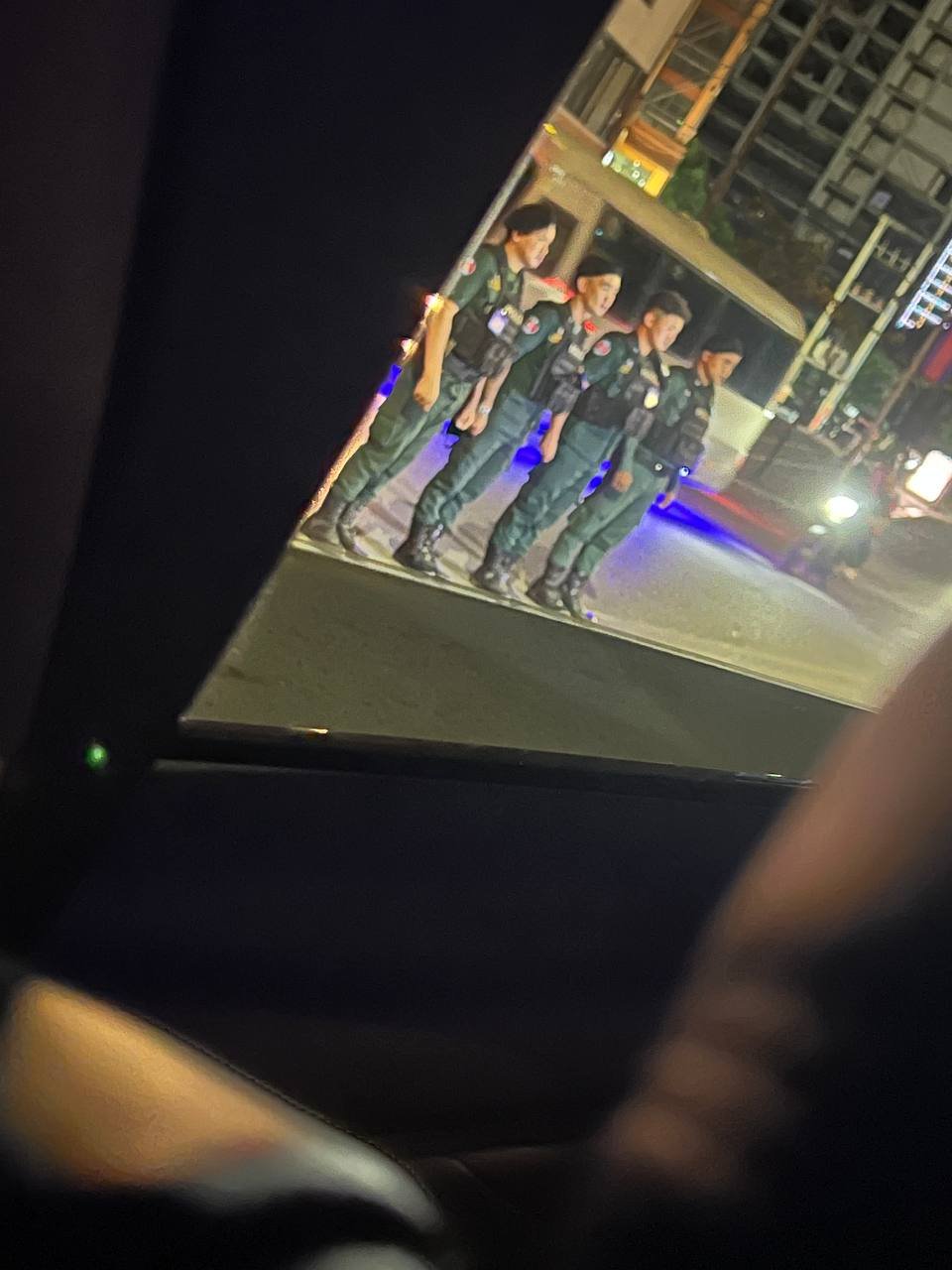 金边星汇区域突击检查 提醒华人随身携带护照