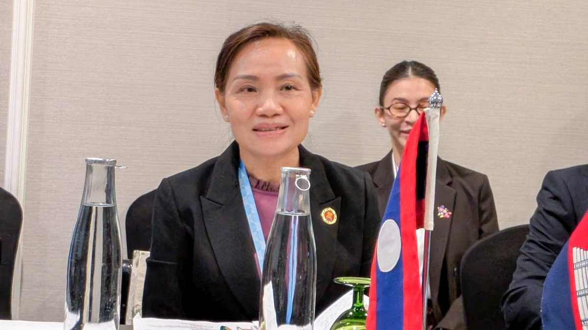 柬埔寨与老挝卫生部在吉隆坡举行双边会谈