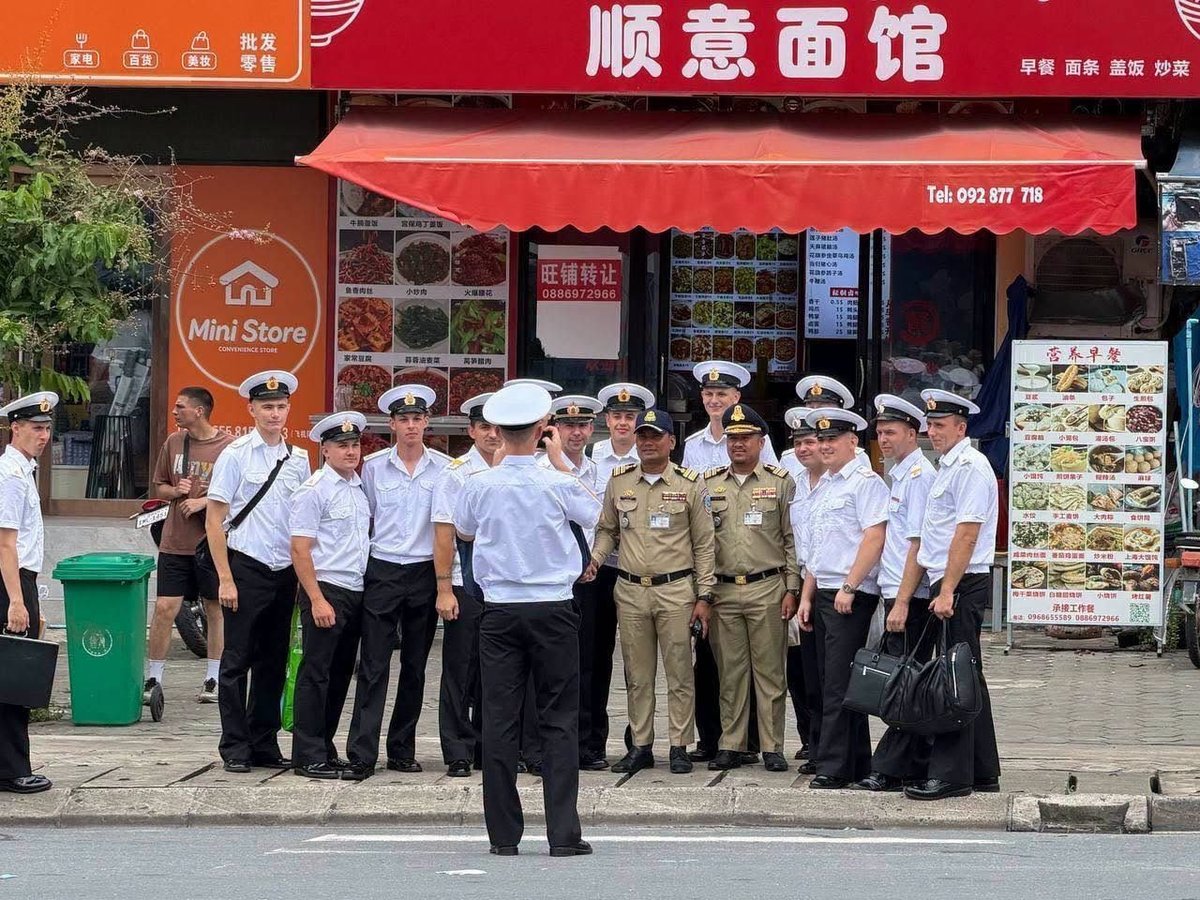 西港治安警察局整治上市场秩序 保障游客安全