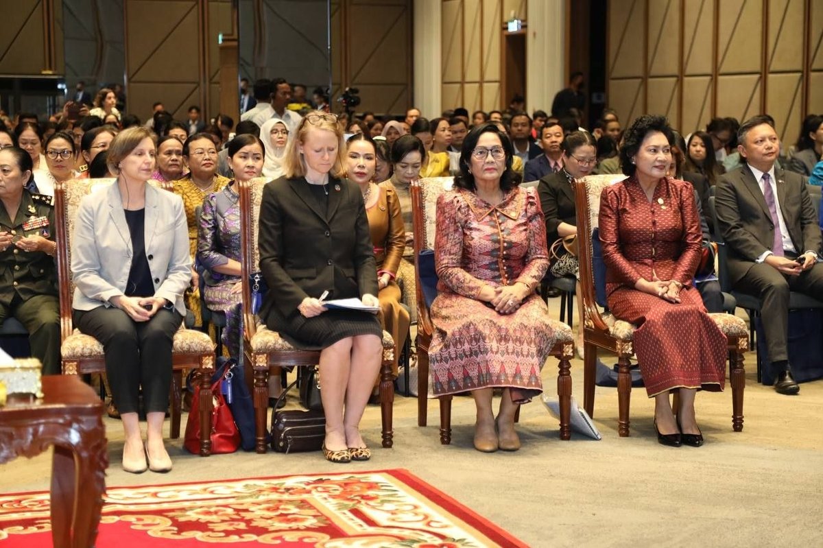 卫生部出席妇女保护行动计划发布会 强调跨部门协作