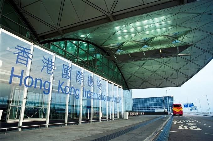 香港机场出入境证件使用指南 避免证件混用导致无法登机