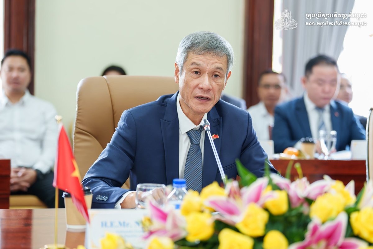 柬埔寨发展理事会与在柬越企举行工作会谈