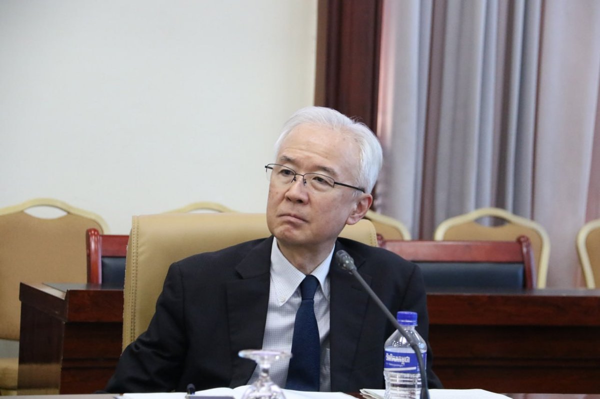 柬埔寨发展理事会会见日本东北大学代表团