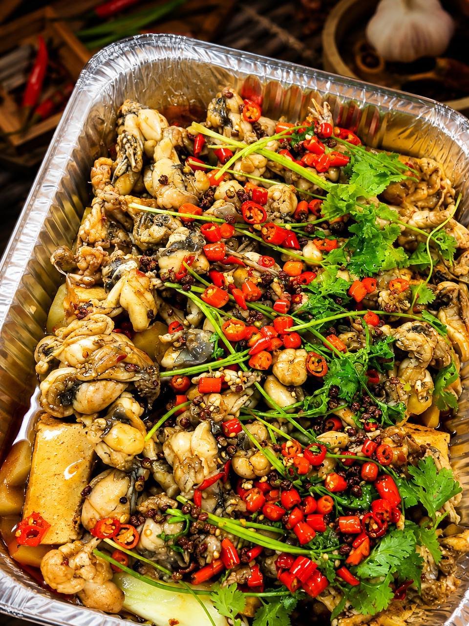 胡志明市洪濑卤味及重庆风味小吃配送 全市免费派送