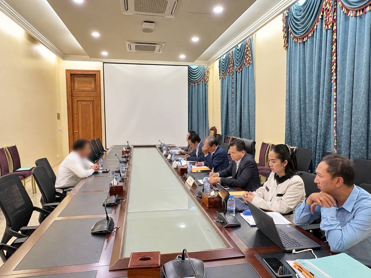 司法部纪律委员会召开会议处理公务员违纪案