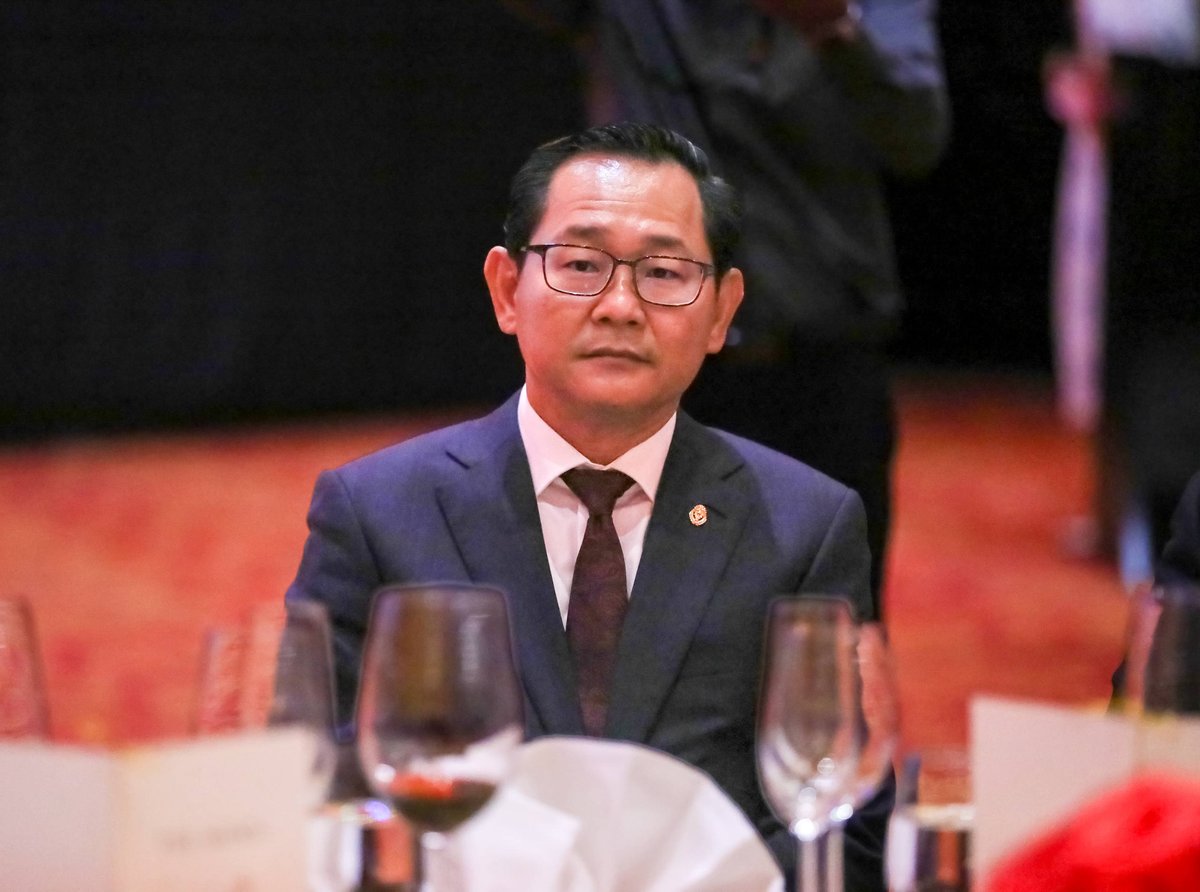 柬埔寨司法部长出席中国国庆77周年招待会
