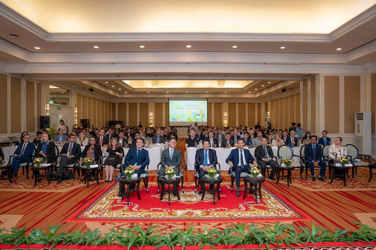 2026年清洁能源周在金边开幕 聚焦能源安全