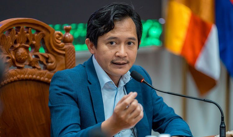柬埔寨新闻部重申保护依法合规记者 过去两年调解数十起纠纷